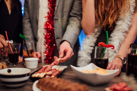 Family Dentistry Advice: How to Eat Healthy Over The Holidays